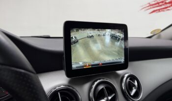 MERCEDES GLA 180 D complet