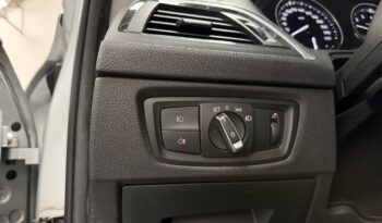 BMW 118I URBAN CHIC _ Automatique complet