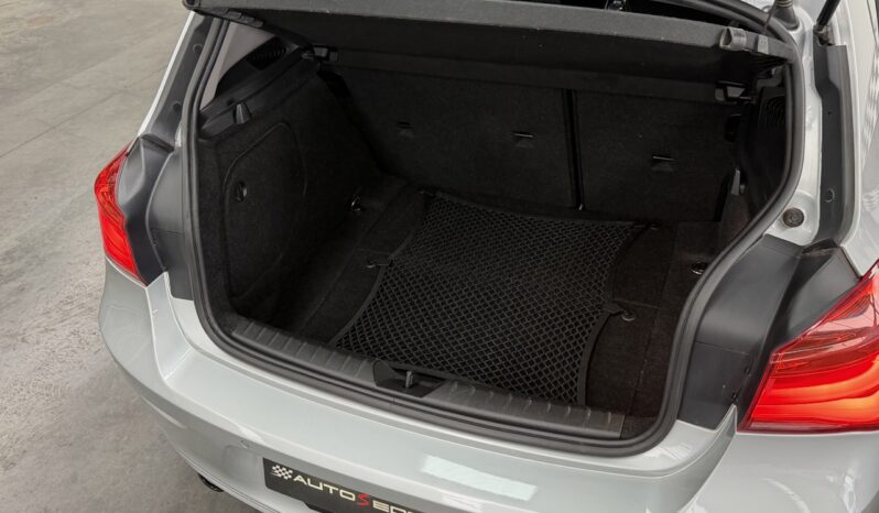 BMW 118I URBAN CHIC _ Automatique complet