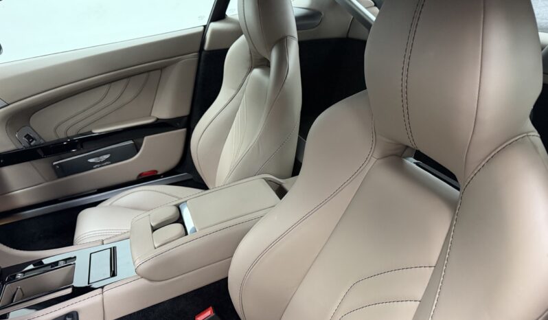 ASTON MARTIN VANTAGE S _ Automatique _ HTVA: 73 967€ complet