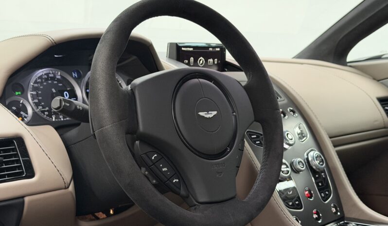 ASTON MARTIN VANTAGE S _ Automatique _ HTVA: 73 967€ complet