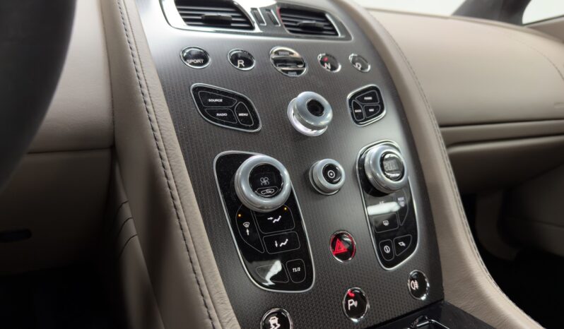 ASTON MARTIN VANTAGE S _ Automatique _ HTVA: 73 967€ complet