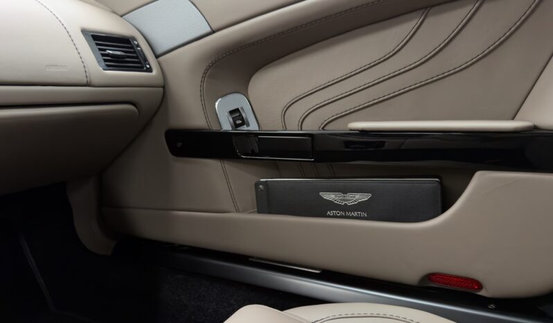 ASTON MARTIN VANTAGE S _ Automatique _ HTVA: 73 967€ complet