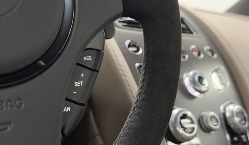 ASTON MARTIN VANTAGE S _ Automatique _ HTVA: 73 967€ complet