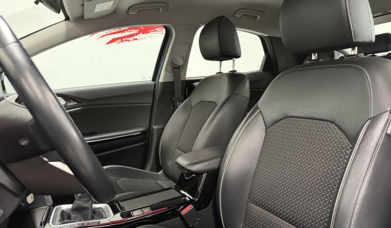 KIA XCEED 1.0 T-GDI _ 1ère main complet