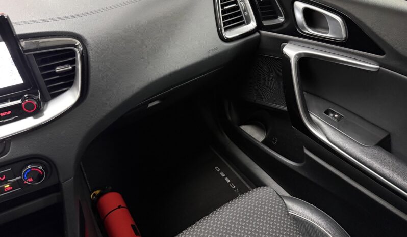 KIA XCEED 1.0 T-GDI _ 1ère main complet