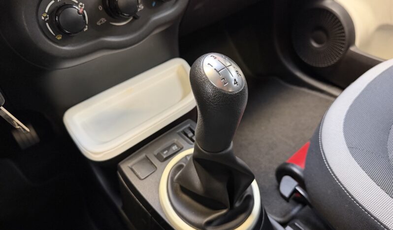 RENAULT TWINGO 1.0 SCE complet