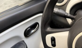RENAULT TWINGO 1.0 SCE complet