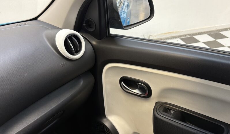 RENAULT TWINGO 1.0 SCE complet